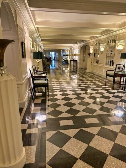 More Photos Of 1111 Park Ave, New York Apartments For Sale