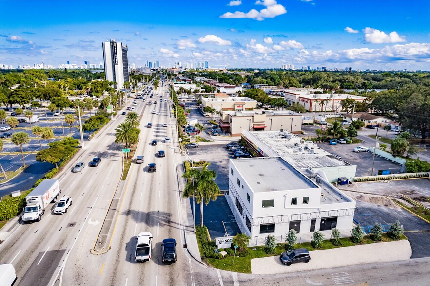 Primary Photo Of 500 NE 167th St, Miami Freestanding For Lease