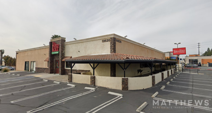 Primary Photo Of 19620-19626 Nordhoff St, Northridge Restaurant For Lease