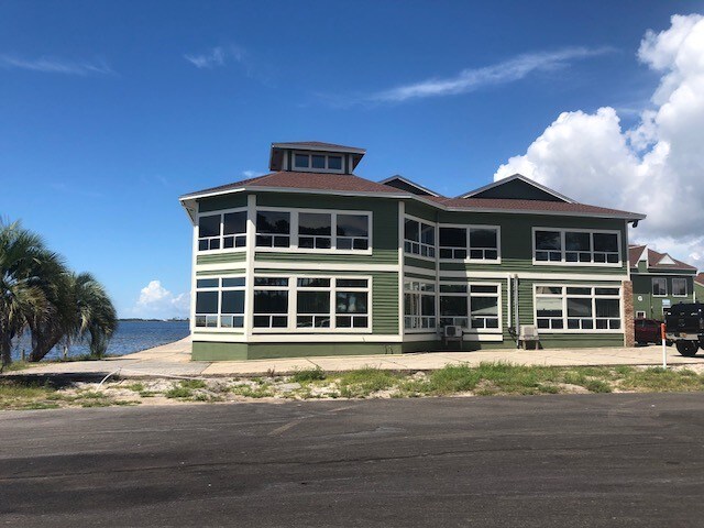 More Photos Of 348 Miracle Strip Pky SW, Fort Walton Beach Office For Sale