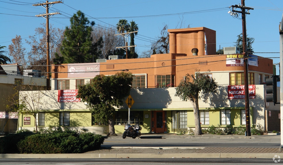 More Photos Of 4789 Vineland Ave, North Hollywood Medical For Lease