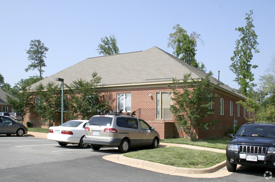 More Photos Of 113 Bulifants Blvd, Williamsburg Unknown For Lease