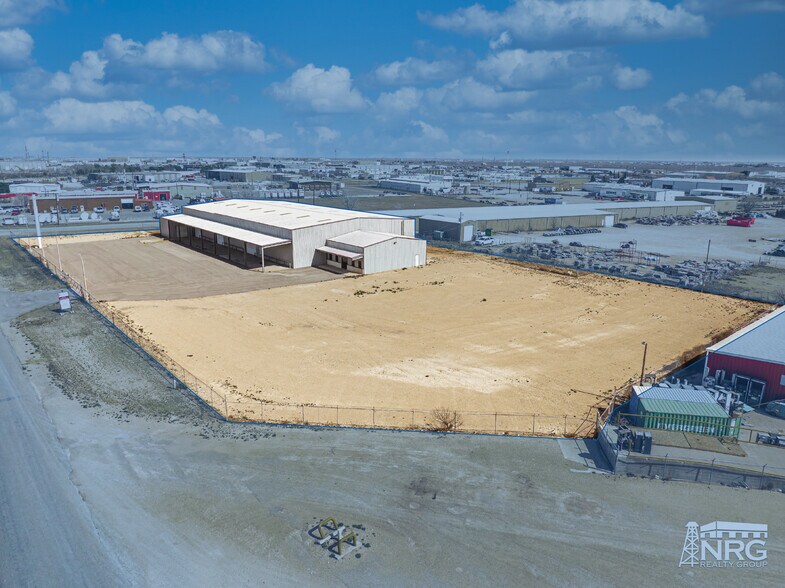 More Photos Of 11601 W County Road 125, Odessa Warehouse For Lease