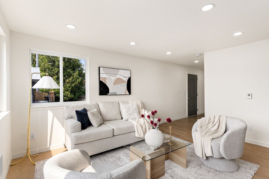 More Photos Of 14643 8th Ave SW, Burien Apartments For Sale