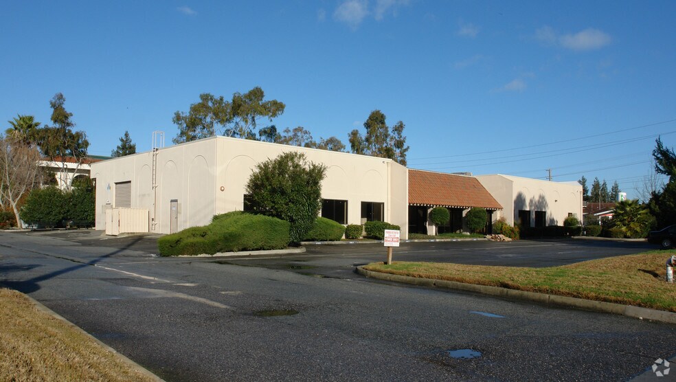 Primary Photo Of 2373 Oakland Rd, San Jose Warehouse For Lease