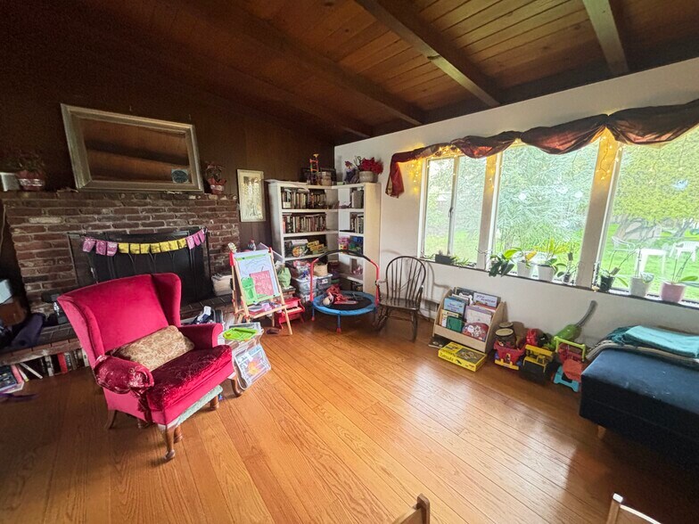 More Photos Of 2212 Sacramento St, Berkeley Multifamily For Sale