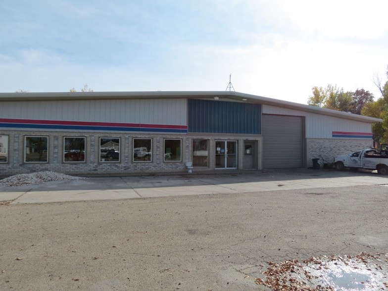 Primary Photo Of 210 N Main St, Lyman General Retail For Sale