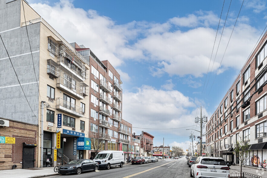 More Photos Of 949 60th St, Brooklyn Apartments For Sale