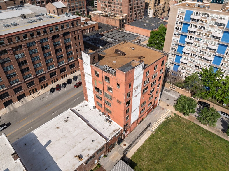 More Photos Of 1700 Olive St, Saint Louis Office For Sale