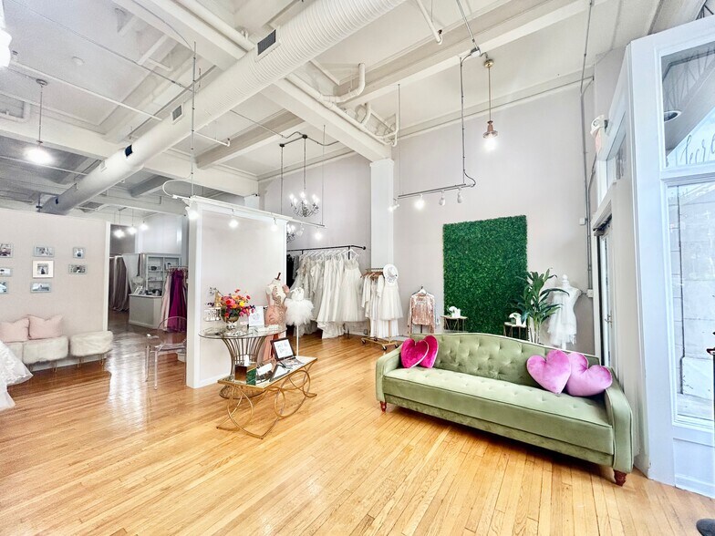 More Photos Of 337-341 N Charles St, Baltimore Multifamily For Sale