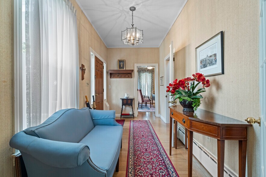 More Photos Of 32 E Main St, Mystic Office For Sale