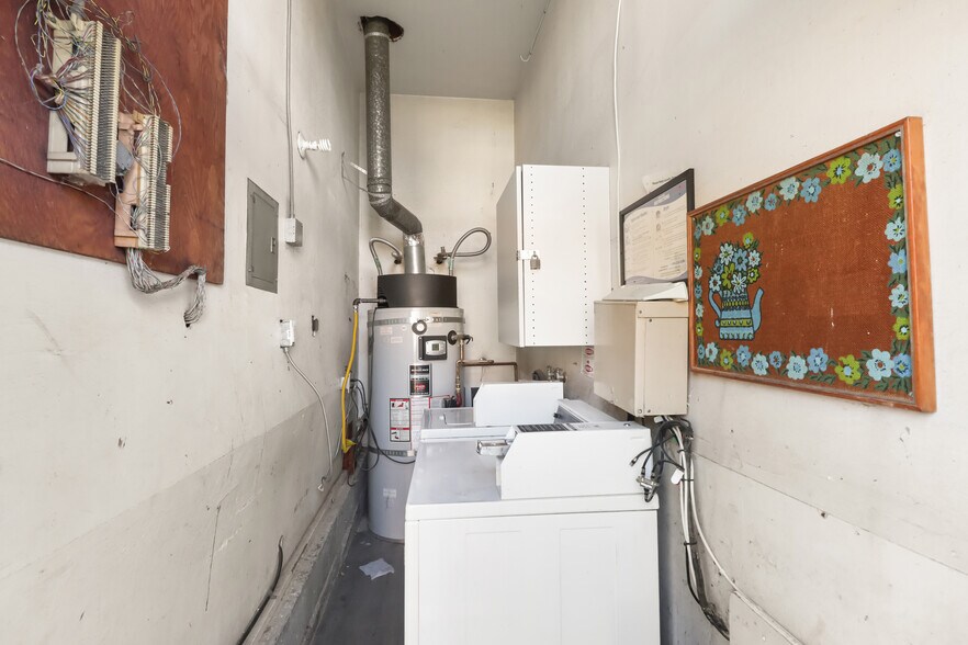 More Photos Of 163 Pleasant Ave, Auburn Apartments For Sale