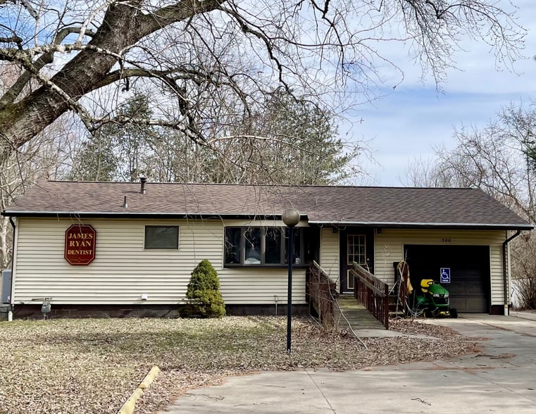 More Photos Of 300 N Main St, Rittman Medical For Sale