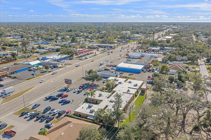 More Photos Of 1872 Tamiami Trl S, Venice Office For Sale