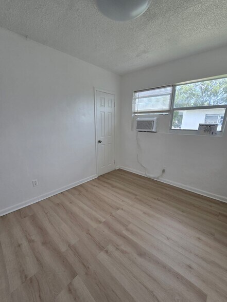 More Photos Of 3740 W Hallandale Beach Blvd, Pembroke Park Apartments For Sale