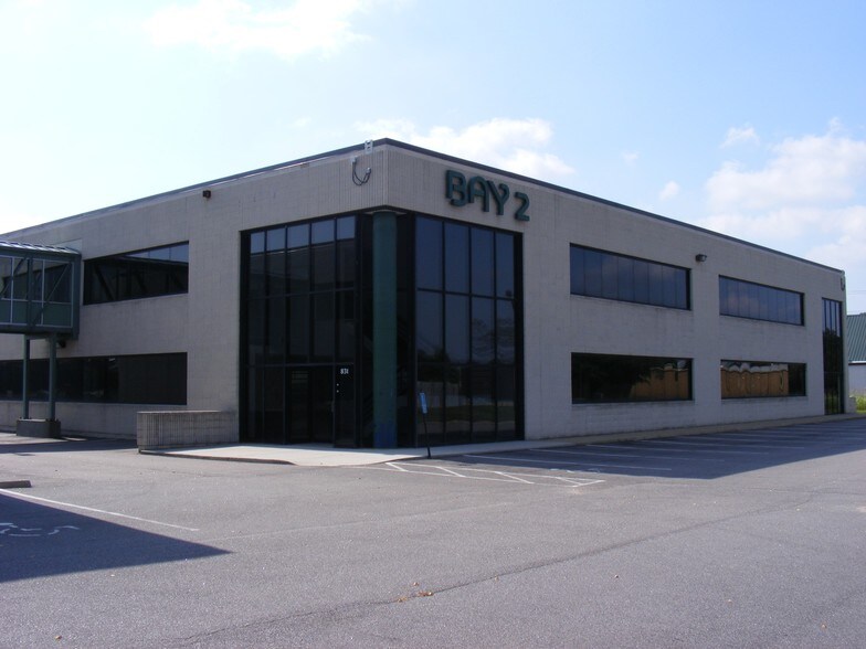 More Photos Of 831 Seahawk Cir, Virginia Beach Office For Lease