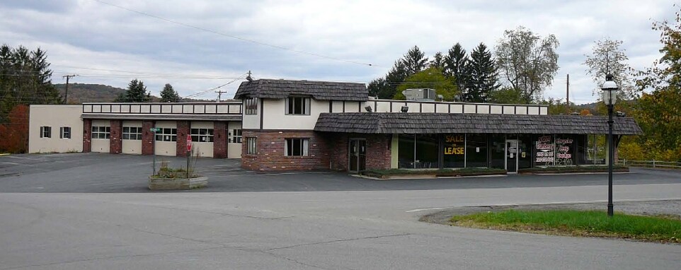 Primary Photo Of 430 Harmony Way, Harmony Auto Dealership For Lease