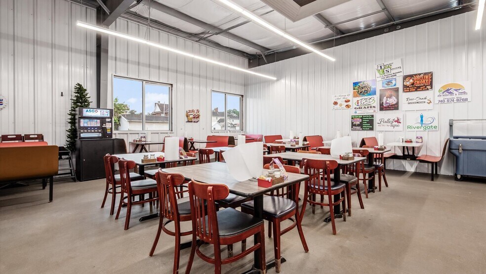 More Photos Of 34 Potters Ln, Roseville Restaurant For Sale