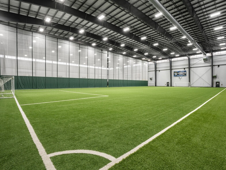 More Photos Of 3400 Grand Marais Rd E, Windsor Sports And Entertainment For Sale