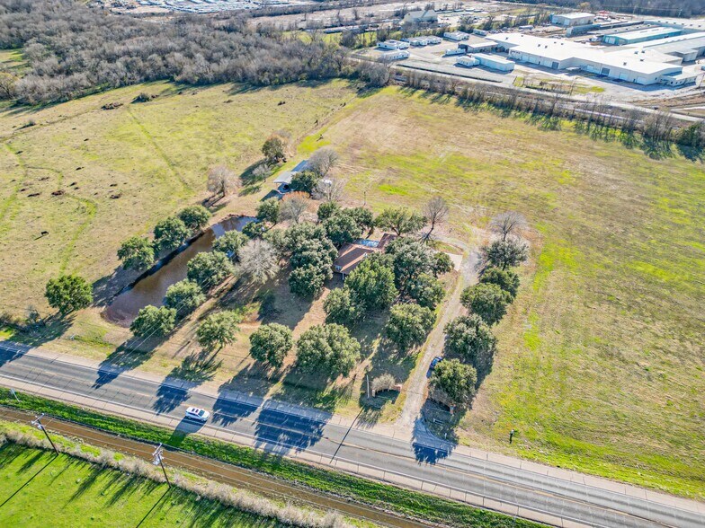 More Photos Of 9310 S Business 6, Navasota Land For Sale