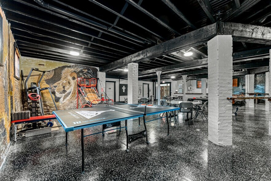 More Photos Of 908 Market St, Beaver Religious Facility For Sale