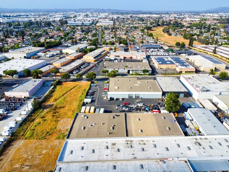 More Photos Of 6840-6846 Suva St, Bell Gardens Unknown For Lease