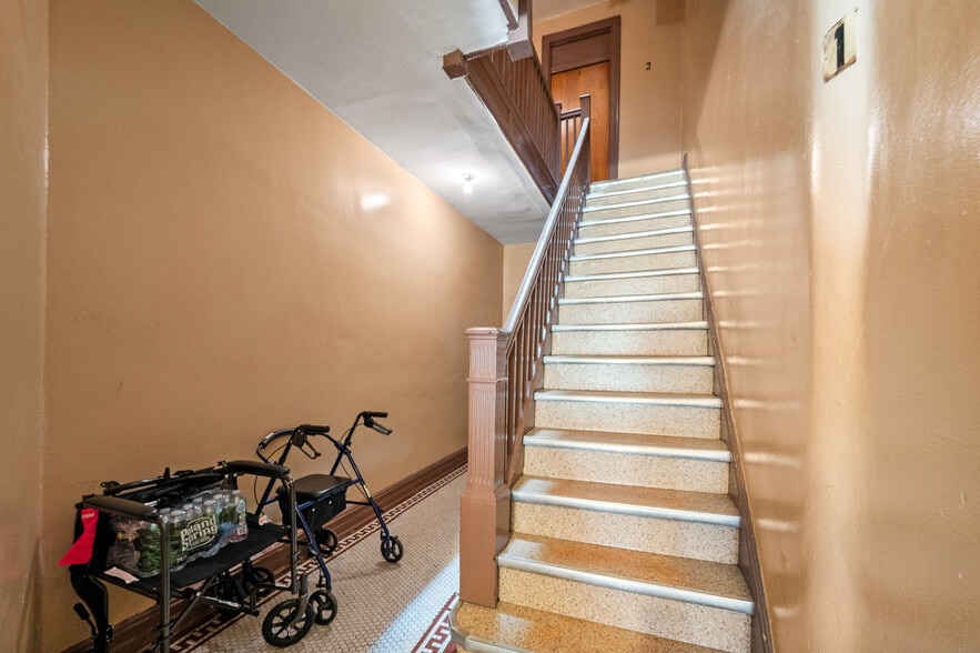 More Photos Of 2101 76th St, Brooklyn Flex For Sale