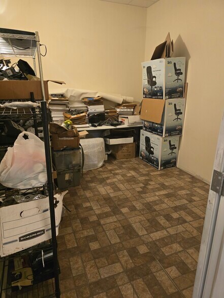 More Photos Of 1370 Us-80 Hwy E, Pooler Flex For Lease