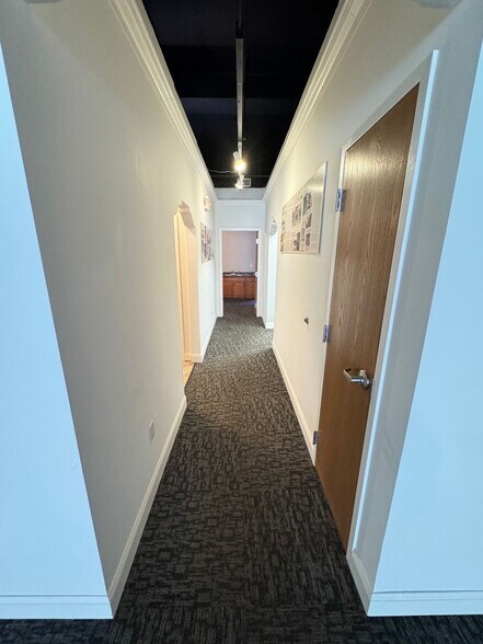 More Photos Of 245 Chestnut St, Meadville Storefront For Lease