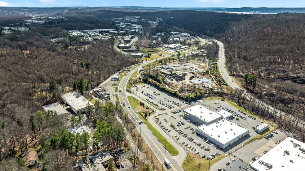 More Photos Of 140 Old Saw Mill River Rd, Hawthorne Research And Development For Sale