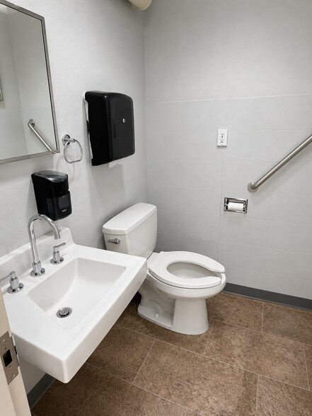 More Photos Of 303 Broadway St S, Trimont Hospital For Lease