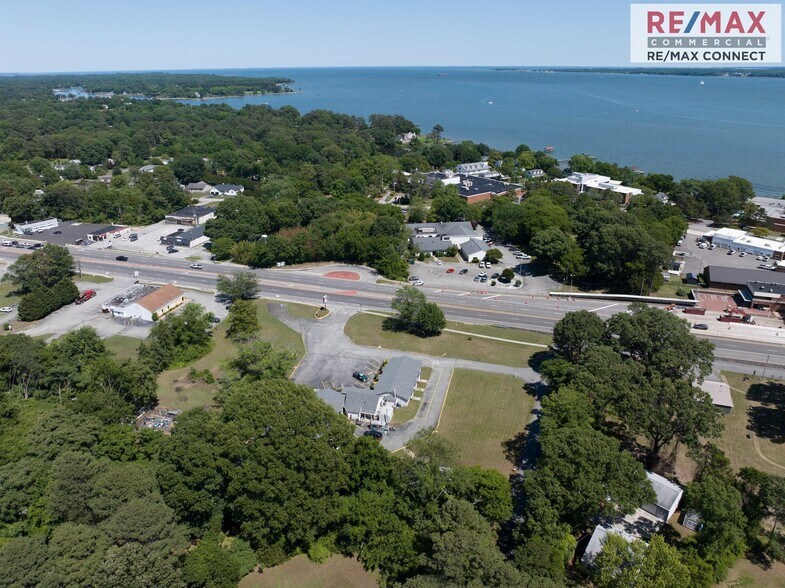 More Photos Of 1408 George Washington Mem Hwy, Gloucester Point Hotel For Sale