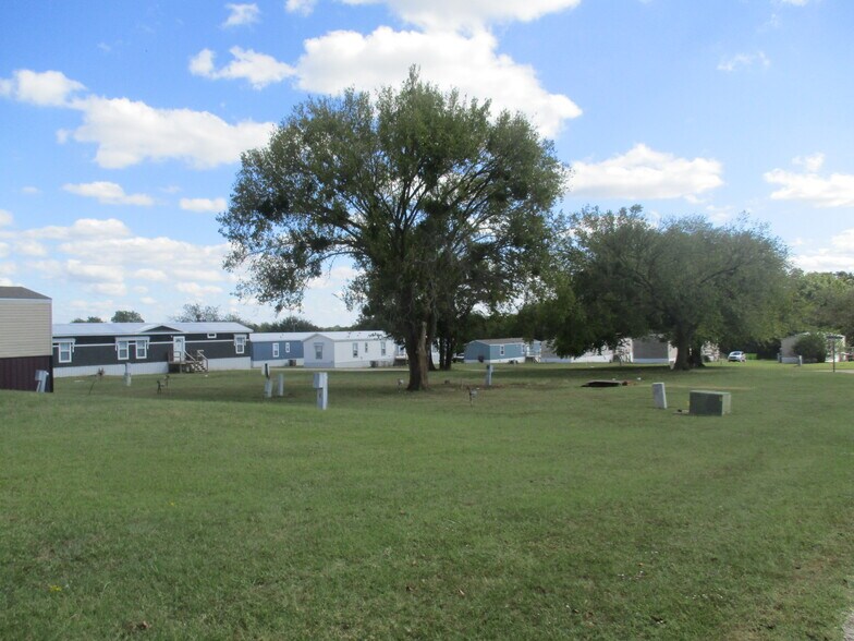 More Photos Of 18105 Coker rd, Bethel Acres Manufactured Housing Mobile Home Park For Sale