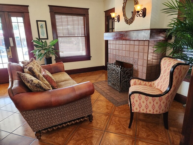 More Photos Of 5409 N Florida Ave, Tampa Apartments For Lease