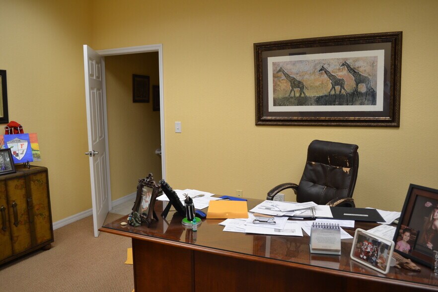 More Photos Of 1401 US Highway 17 N, Fort Meade Freestanding For Sale