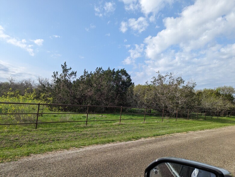 More Photos Of 275 Ayers, Kyle Land For Sale