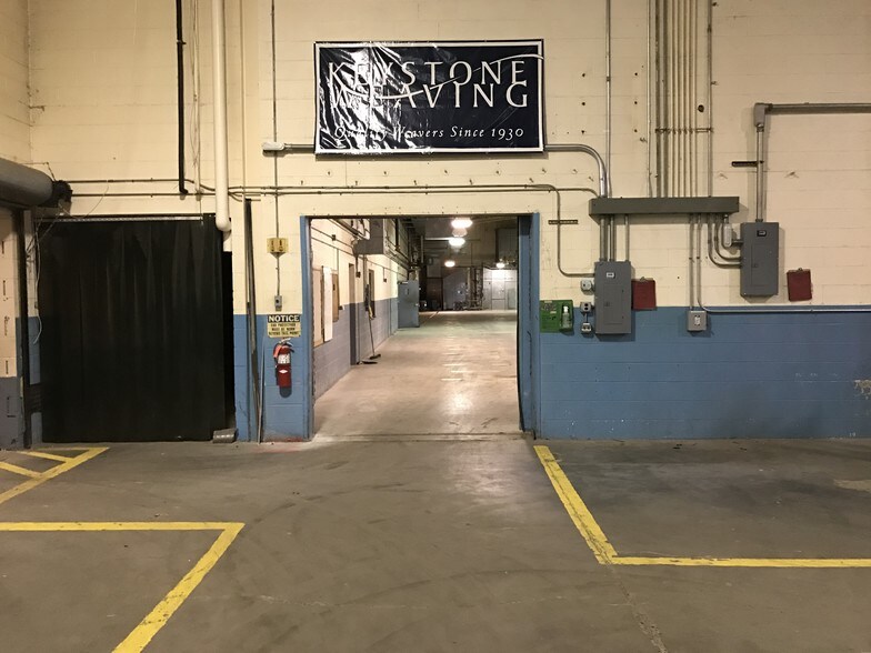 More Photos Of 1349 Cumberland St, Lebanon Manufacturing For Lease