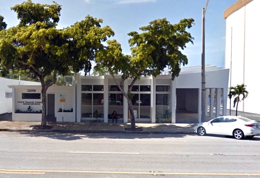 Primary Photo Of 2205-2211 Hollywood Blvd, Hollywood Storefront Retail Office For Lease