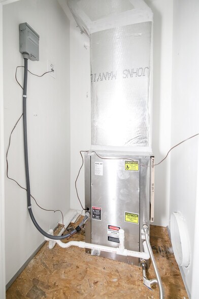 More Photos Of 300 Elm St, Hogansville Apartments For Sale