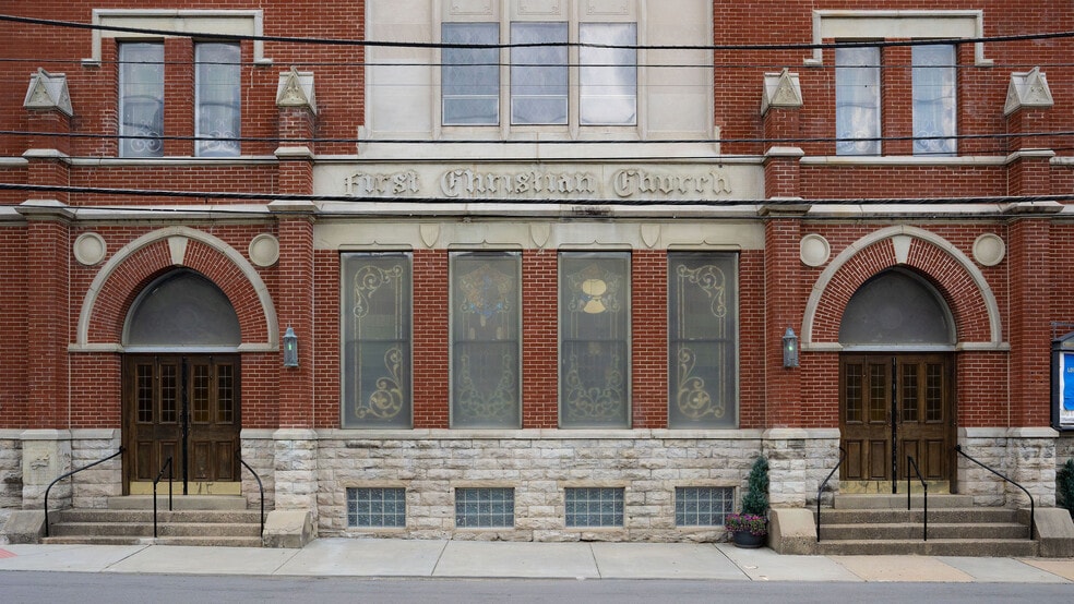 More Photos Of 12 W 5th St, Covington Religious Facility For Sale