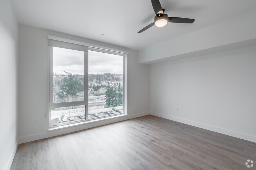 More Photos Of 208 N Samish Way, Bellingham Apartments For Lease