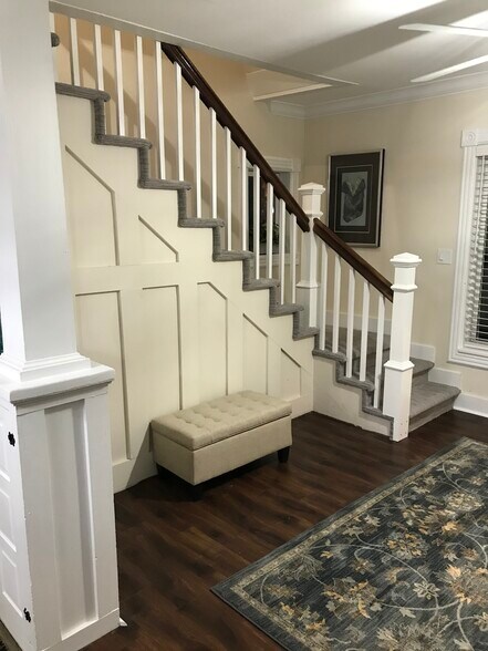More Photos Of 11058 Shook Rd, Romulus Office Residential For Sale