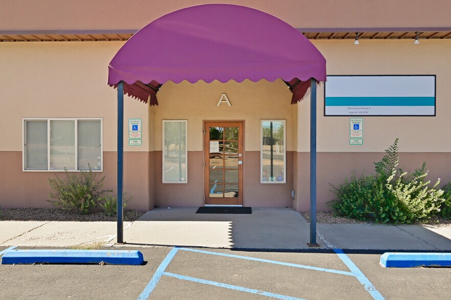 More Photos Of 2500 Camino Entrada, Santa Fe Office For Lease