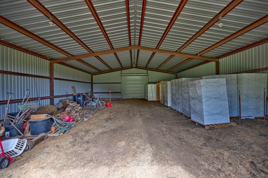 More Photos Of 1030 Dixie Rd, Brenham Land For Sale