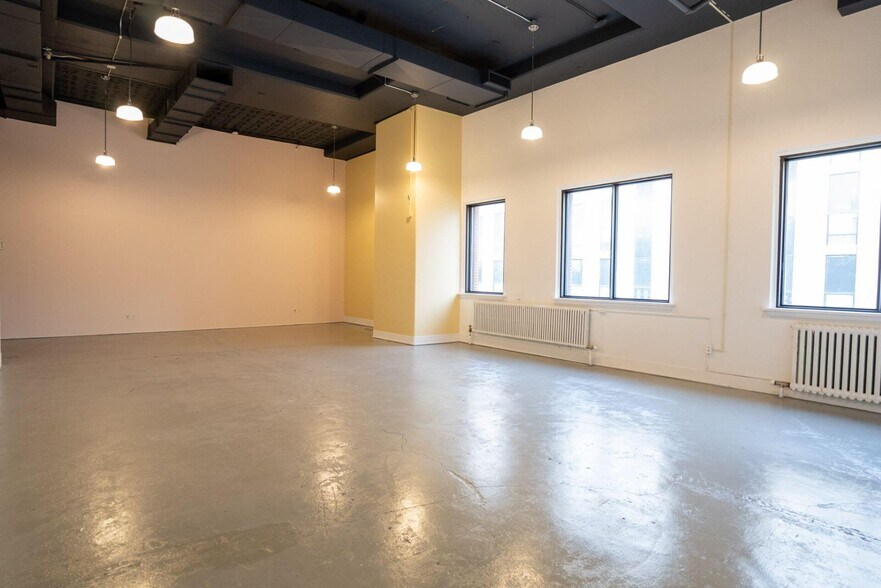 More Photos Of 93 Cedar St, Sudbury Office For Sale