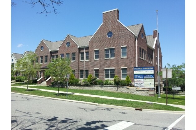 More Photos Of 1310 S Main St, Ann Arbor Medical For Sale