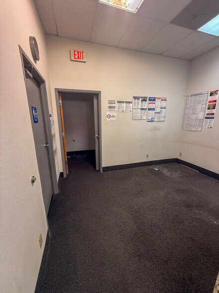 More Photos Of 57220-57274 29 Palms Hwy, Yucca Valley Unknown For Lease