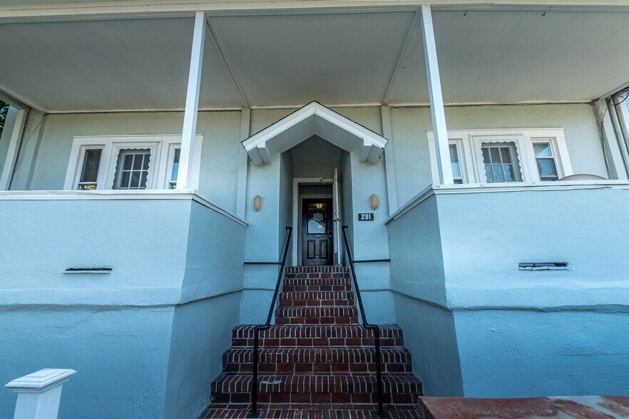 More Photos Of 291 S Lexington Ave, White Plains Apartments For Sale