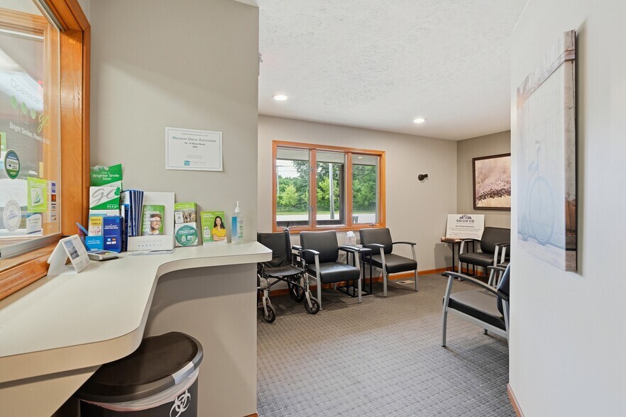 More Photos Of 11032 Grand River Rd, Brighton Office Residential For Sale