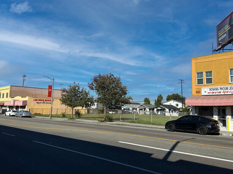 More Photos Of 2215-2235 E Anaheim St, Long Beach Land For Sale